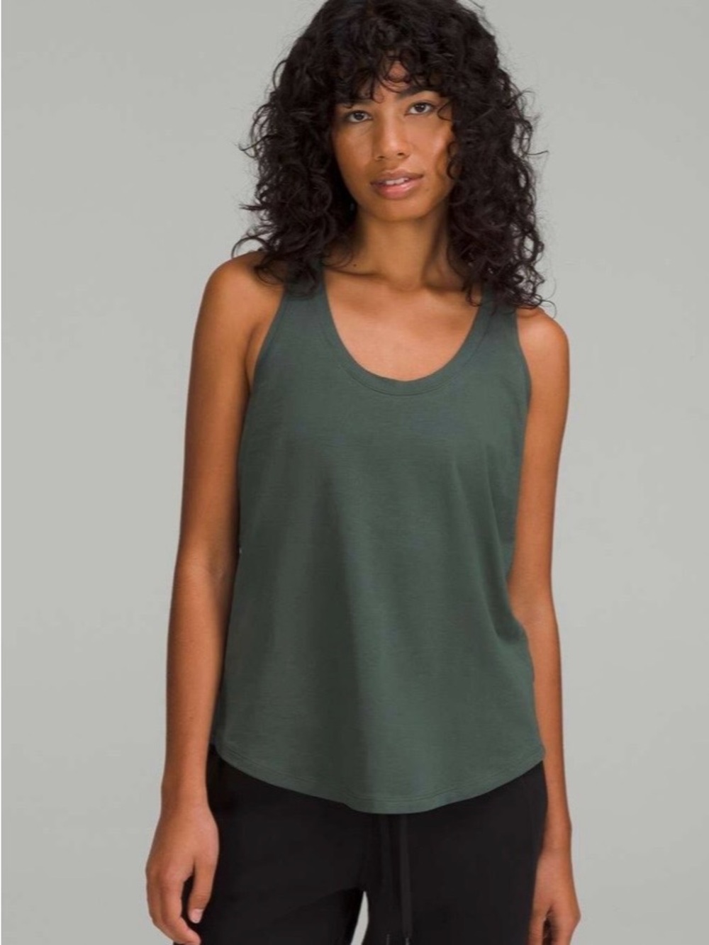 Lululemon love tank size 6